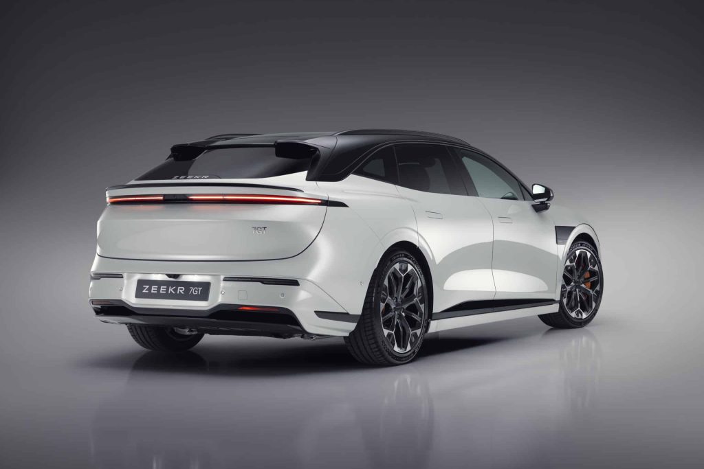 Έρχεται στην Ελλάδα το ολοκαίνουριο Zeekr 7GT: Δείτε εκδόσεις και τιμές