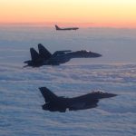 Παιχνίδια πολέμου εν μέσω των συνομιλιών: 50 ακόμα μαχητικά στη Μέση Ανατολή στέλνουν οι ΗΠΑ – Το Ιράν έκλεισε για κάποιες ώρες τα Στενά του Ορμούζ