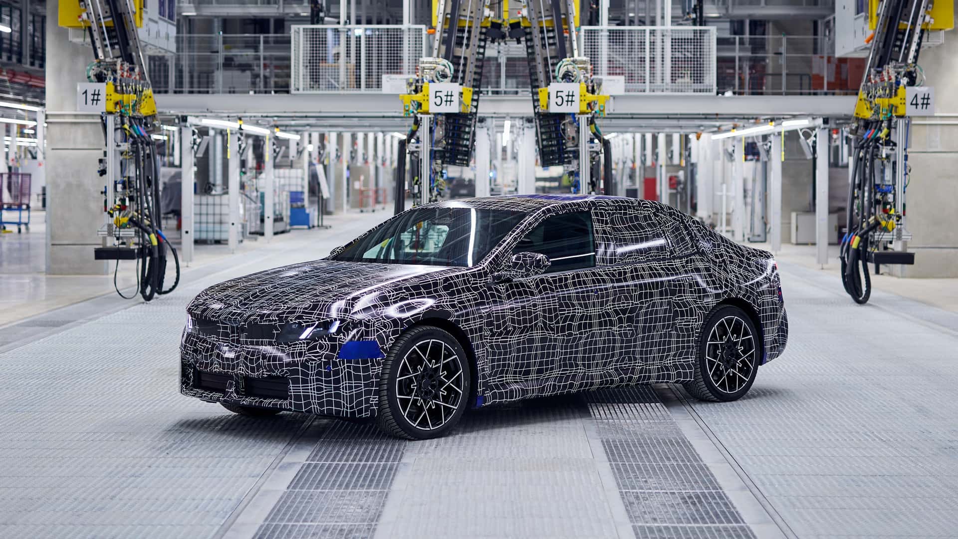 Η BMW κατασκεύασε το πρώτο ηλεκτρικό sedan Neue Klasse i3