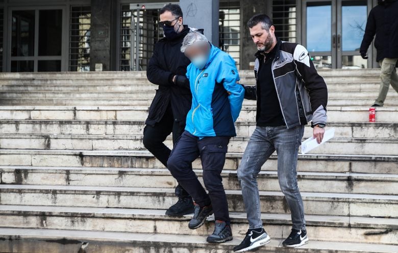 Υπόθεση δύο νεκρών γυναικών στη Μενεμένη Θεσσαλονίκης: Προφυλακιστέοι κρίθηκαν οι δύο κατηγορούμενοι – Τι υποστήριξαν στις απολογίες τους