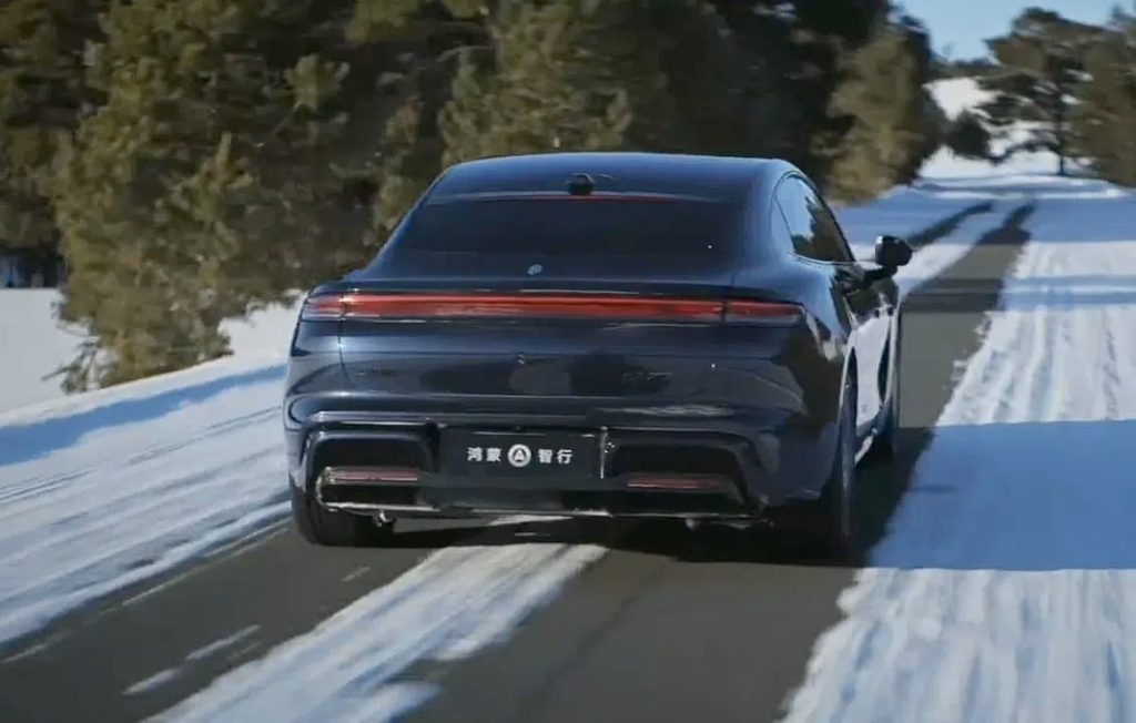 Η Κίνα χτυπά την Porsche Taycan; Το νέο ηλεκτρικό SAIC Z7 αποκαλύφθηκε