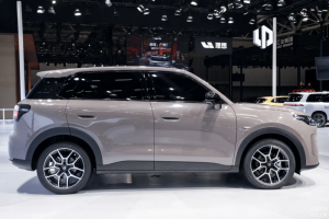 Leapmotor A10: Το ηλεκτρικό compact game changer