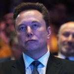 Μετωπική σύγκρουση Μασκ και Γαλλίας: Καταγγελίες για «πολιτικά κίνητρα» και βαριές κατηγορίες μετά την έρευνα στα γραφεία του Χ