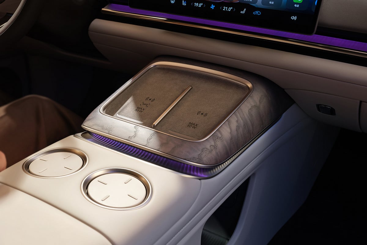 Hyptec A800: Το κινεζικό «S-Class killer» που καίει… ελάχιστα