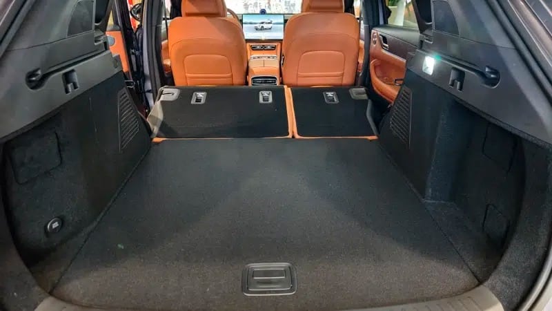 Exeed Exlantix MX: Το SUV που κάνει τα premium μοντέλα να ιδρώνουν