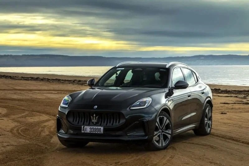 Η Maserati σε πανικό: Κόβει έως €78.000 από τα ηλεκτρικά της – Εκπτώσεις-σοκ 43% για να ξεφορτωθεί στοκ!