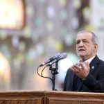 Την έναρξη συνομιλιών με τις ΗΠΑ για το ιρανικό πυρηνικό πρόγραμμα ζήτησε ο πρόεδρος Πεζεσκιάν