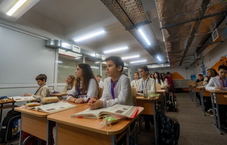 Πόλεμος στην καρδιά του χειμώνα: Το 30% των σχολείων στο Κίεβο χωρίς θέρμανση