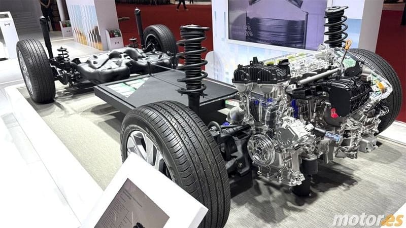 Renault: Έρχεται «Υπερυβριδικό» Mégane με αυτονομία άνω των 1.000 Km