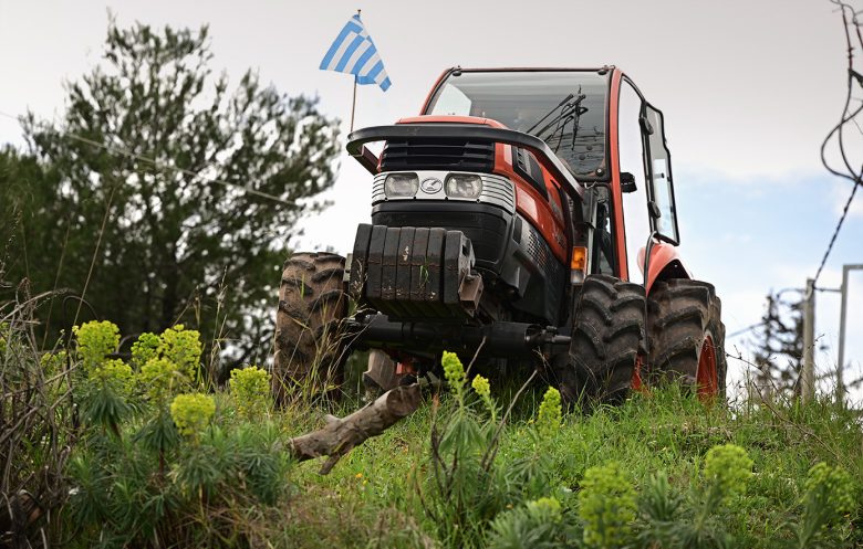 Από απολύμανση θα περνούν τα τρακτέρ στις πύλες της Αθήνας ενόψει της συγκέντρωσης των αγροτών στο Σύνταγμα