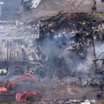 Φονική έκρηξη στη «Βιολάντα»: Έφοδος της ΔΑΕΕ στο σπίτι του ιδιοκτήτη της εταιρείας και σε γραφεία – Κατασχέθηκε ηλεκτρονικός εξοπλισμός