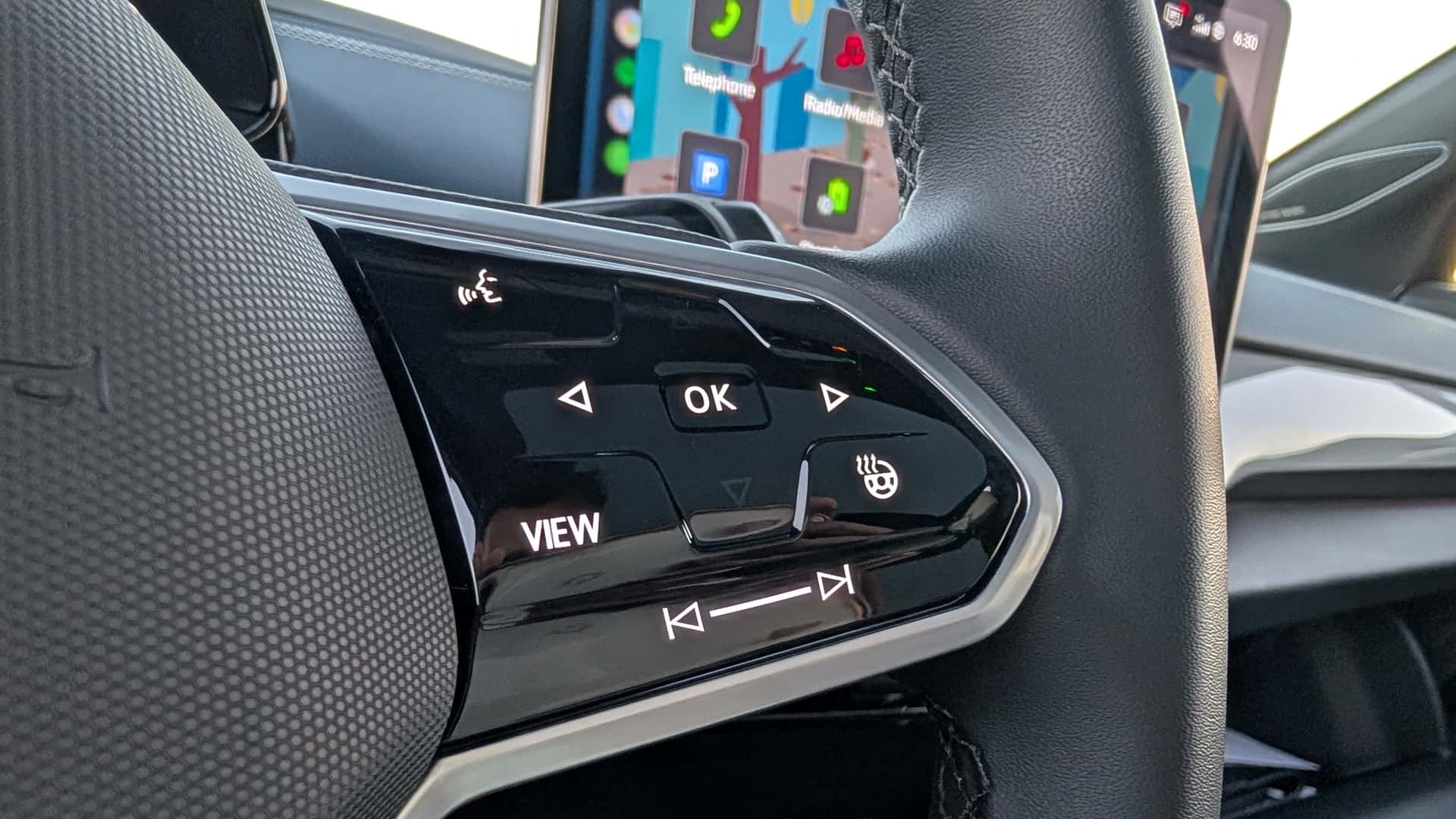 Volkswagen ID.4: Το ηλεκτρικό SUV που ωρίμασε – Αξίζει τα χρήματά του ή το προσπερνάς;