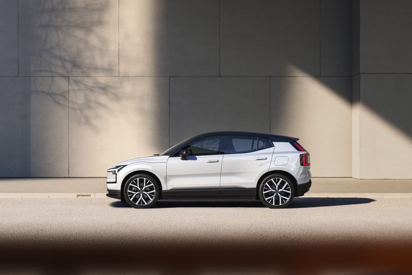 Νέο Volvo EX30: Έρχεται η πιο προσιτή ηλεκτρική έκδοση με 150 PS και λειτουργία powerbank!