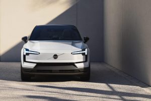 Νέο Volvo EX30: Έρχεται η πιο προσιτή ηλεκτρική έκδοση με 150 PS και λειτουργία powerbank!