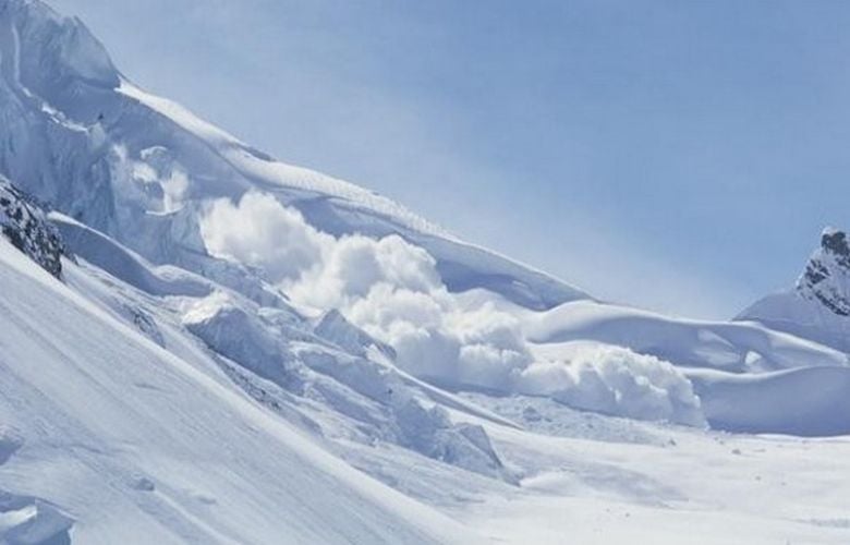 Δύο Ούγγροι βρήκαν τον θάνατο όταν καταπλακώθηκαν από χιονοστιβάδα σε βουνό της Σλοβακίας