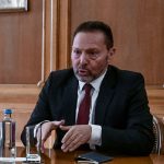 Στουρνάρας: «Δύο φορές κινδυνεύσαμε με έξοδο από το ευρώ»