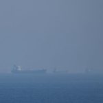 Στρατηγός των ΗΠΑ παραδέχεται ότι δεν είναι δυνατόν να σταματήσουν σύντομα οι ιρανικές επιθέσεις κατά πλοίων στα Στενά του Ορμούζ