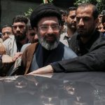 Γραπτό μήνυμα του Μοτζταμπά Χαμενεΐ για τον θάνατο του Λαριτζανί: «Οι δολοφόνοι του θα πληρώσουν το τίμημα»