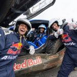 Ο Daniel Ricciardo διασκεδάζει στην Αυστραλία με θηριώδη Ford (video) - motorone.gr