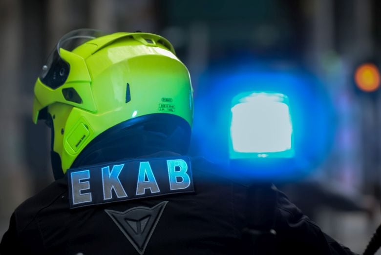 Τραγωδία στα Εξάρχεια: Θανάσιμη πτώση 15χρονου Γάλλου μαθητή από μπαλκόνι ξενοδοχείου