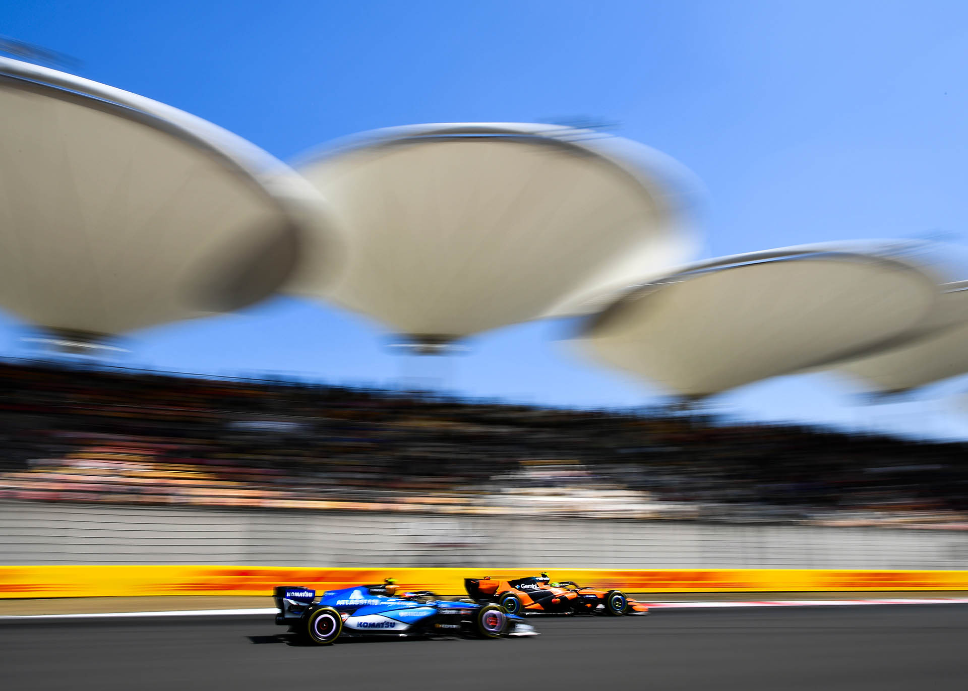 F1 Lando Norris (McLaren) & Carlos Sainz (Williams)