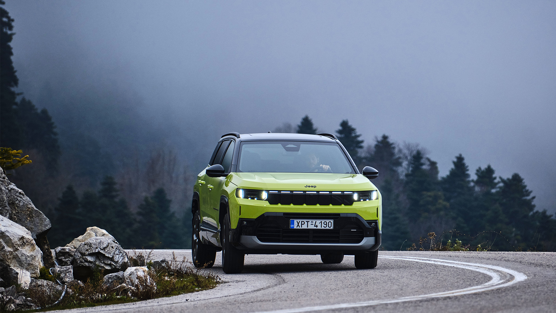 Jeep Compass Odigoume 10