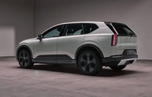 Volvo EX60 Cross Country: Το ηλεκτρικό SUV που συνδυάζει πολυτέλεια και off-road χαρακτήρα
