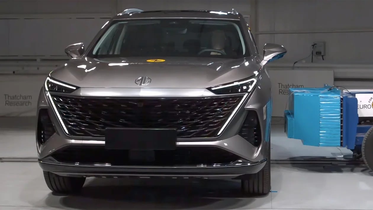 Το νέο 7θέσιο SUV MGS9 PHEV έρχεται για να βάλει πονοκέφαλο στη κατηγορία