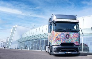 Mercedes-Benz Trucks: Το Actros L ProCabin γίνεται… έργο τέχνης