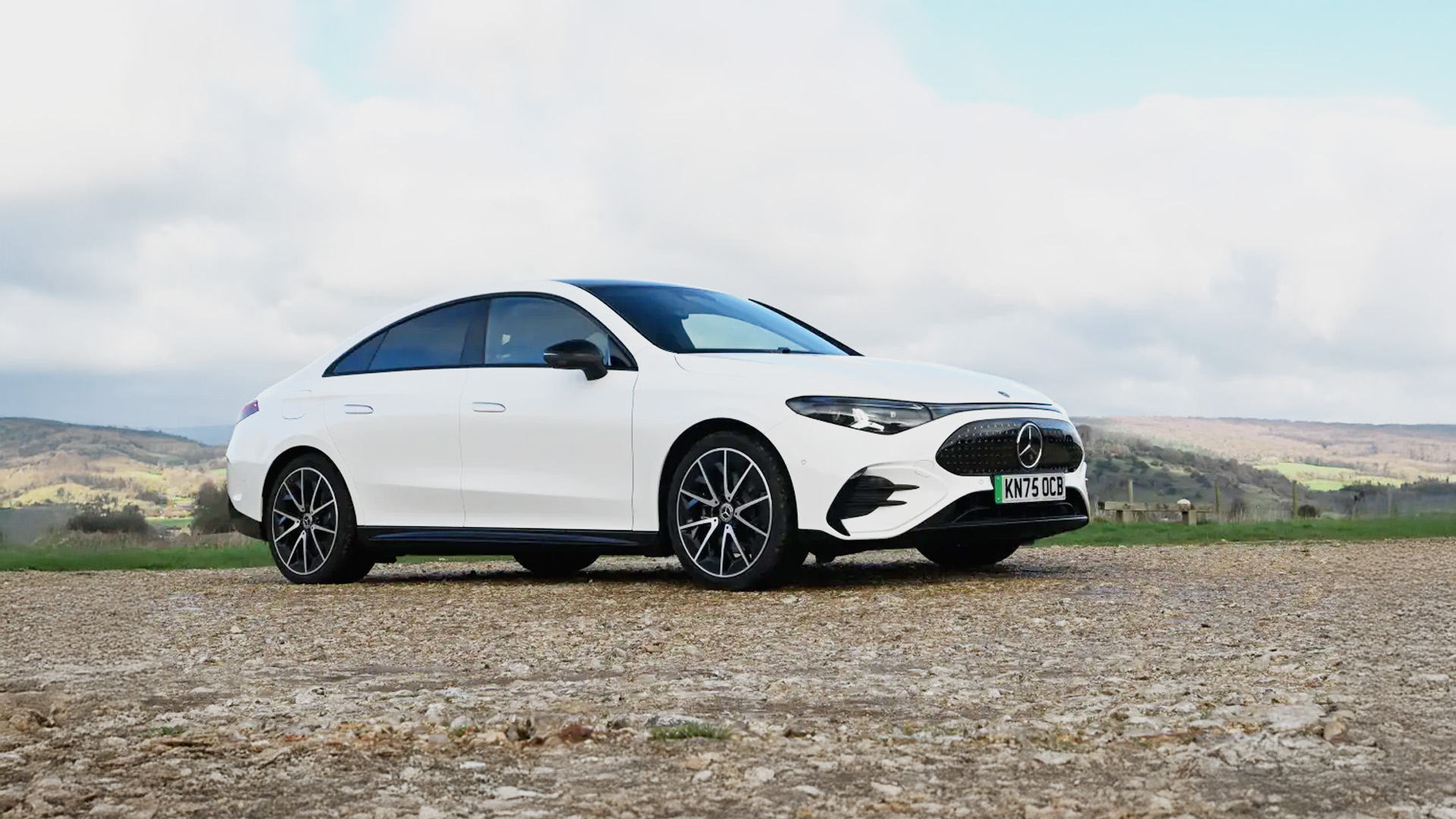 Οδηγούμε τη νέα Mercedes-Benz CLA στην ηλεκτρική και υβριδική εκδοχή της