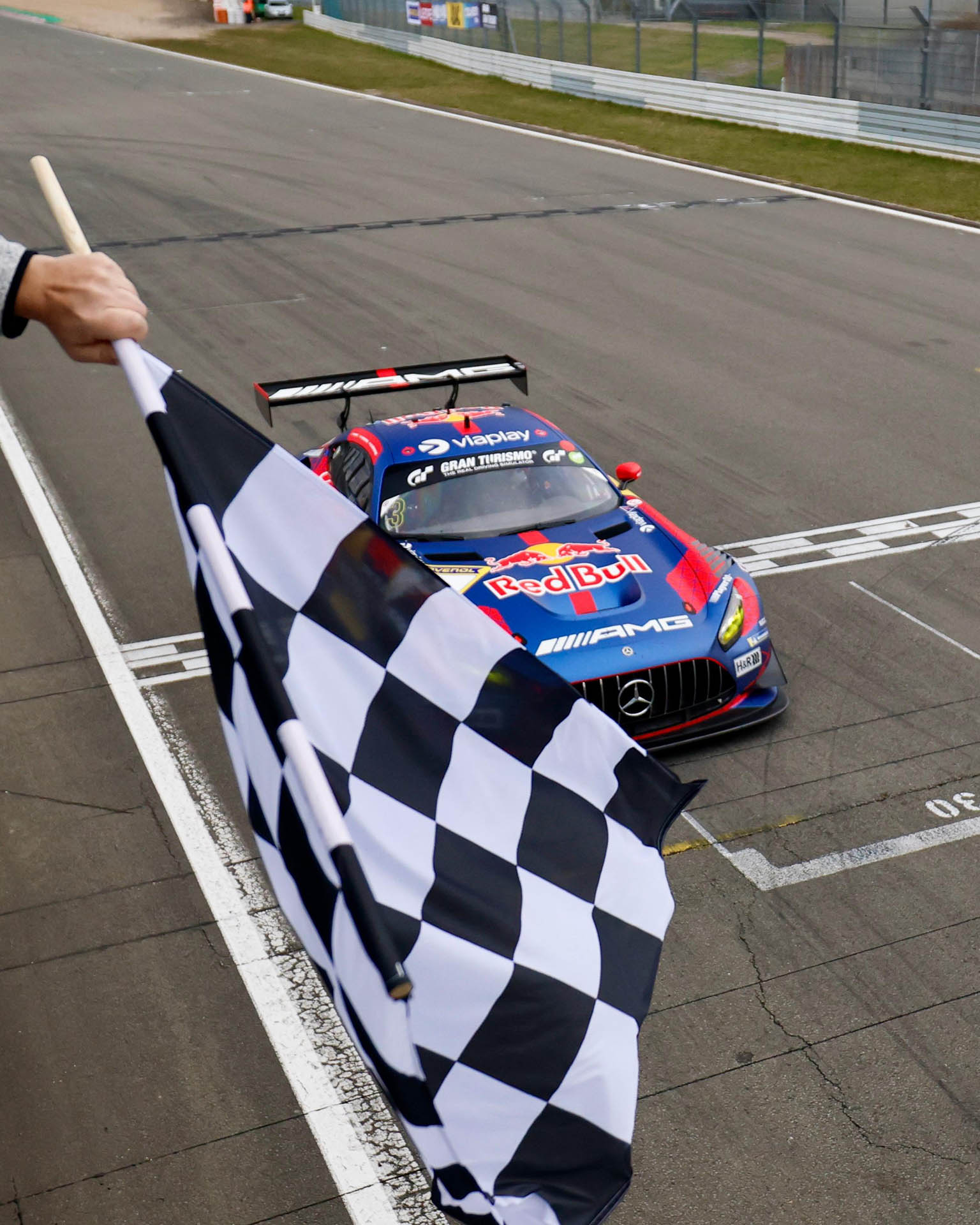 NLS2-Κυριαρχική νίκη του Max Verstappen στο Nurburgring