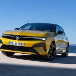 Βρείτε τους καρχαρίες στο νέο Opel Astra
