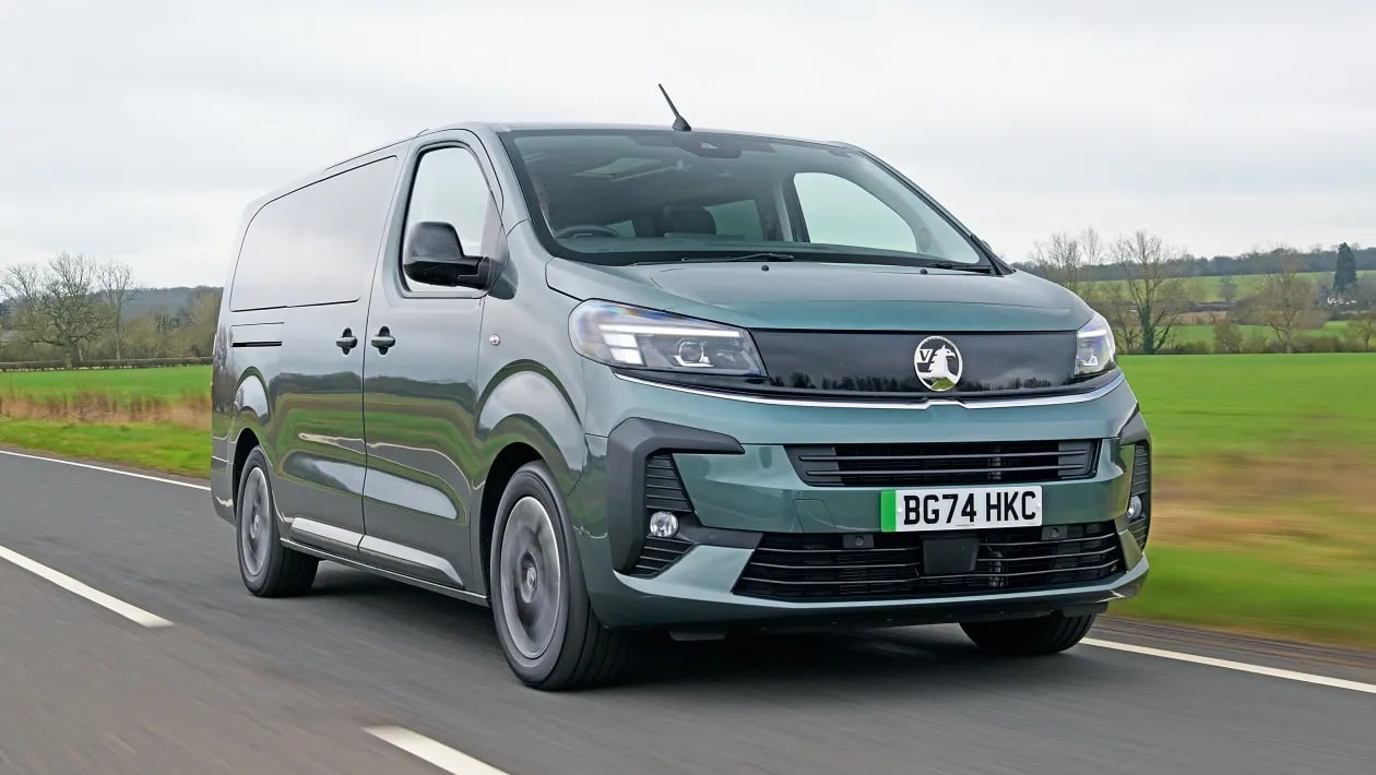 Η μάχη των MPV: Kia PV5 Passenger vs Opel Vivaro Life