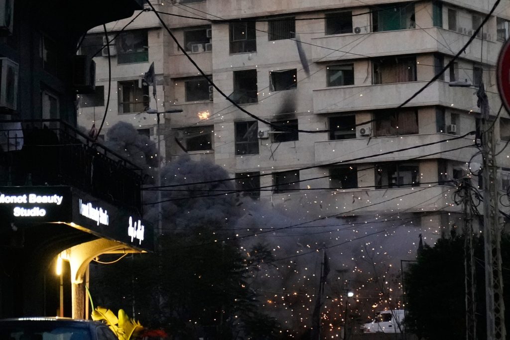 Το ΕΡΤnews στο Λίβανο: Σφοδροί βομβαρδισμοί στον νότο – Πάνω από 1.000 νεκροί σε 20 ημέρες - ertnews.gr