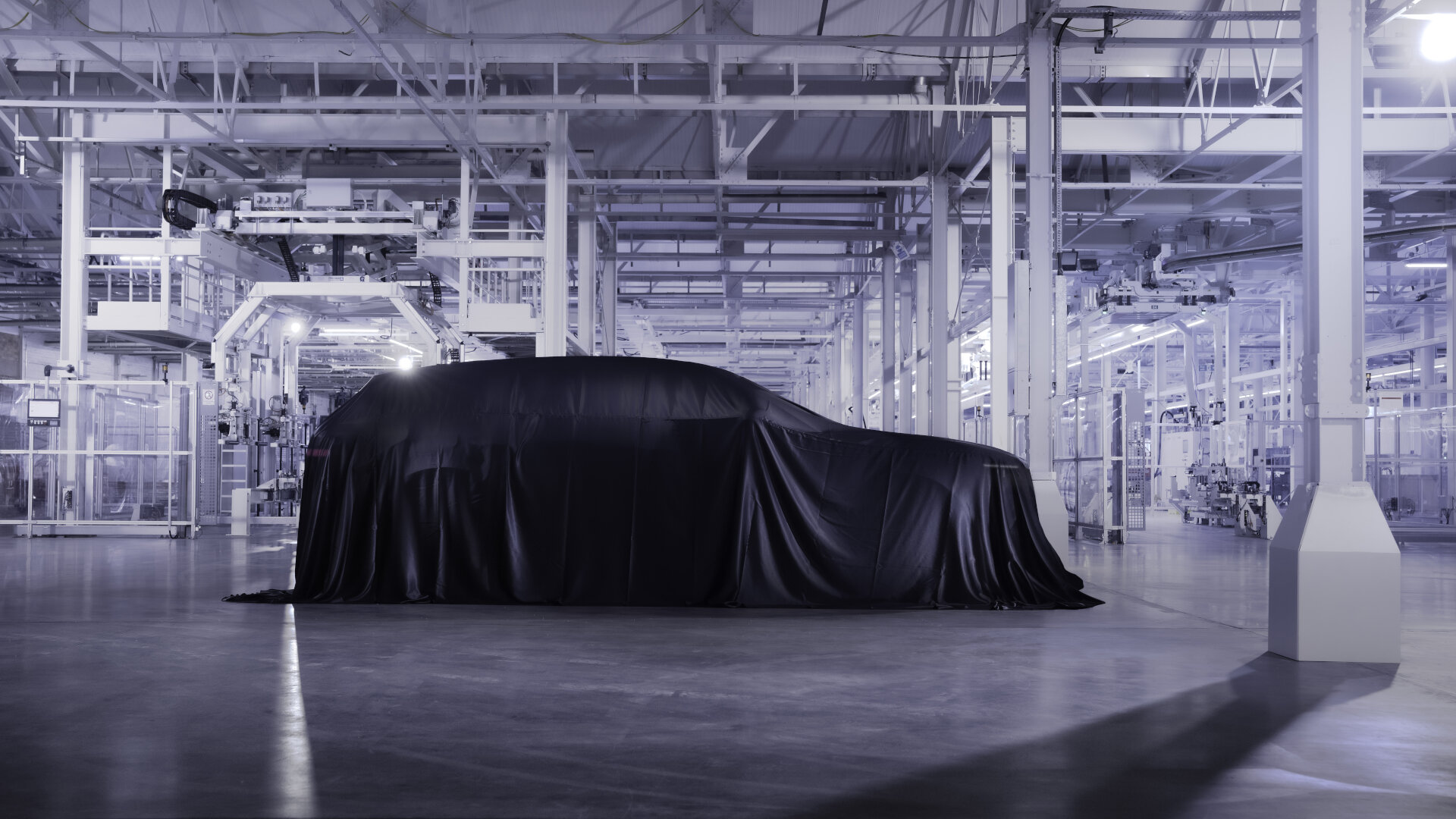 bentley suv electric