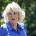 Η προσωπική εξομολόγηση της βασίλισσας Καμίλα για τη δύναμη των βιβλίων