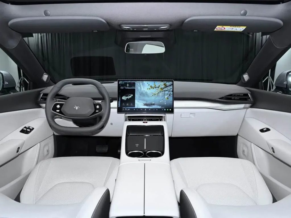 Alpha S5: Το νέο ηλεκτρικό sedan με 268 PS και τεχνολογία αυτόνομης οδήγησης