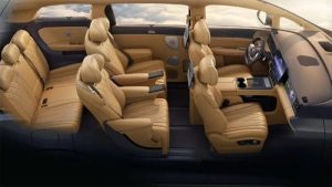 BYD: Πρώτες εικόνες από το εσωτερικό του νέου Denza D9