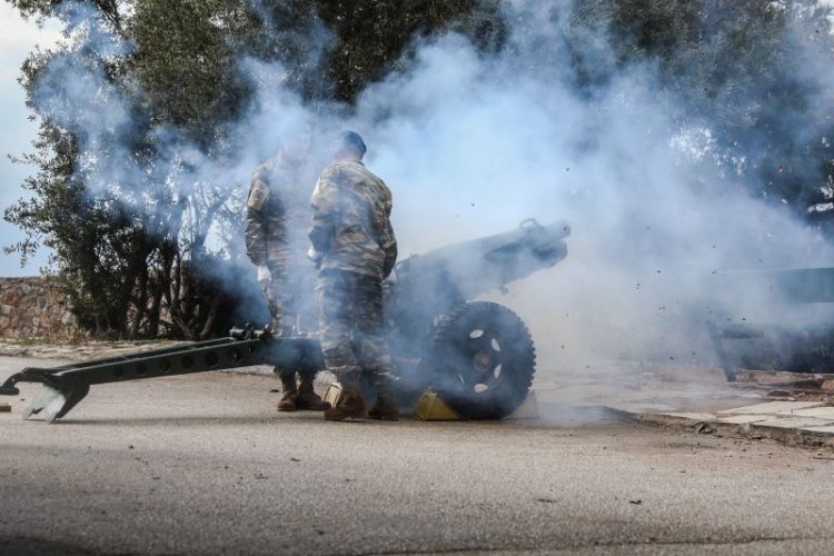 Οι 21 κανονιοβολισμοί από τον Λυκαβηττό για τον εορτασμό της 25ης Μαρτίου – Δείτε βίντεο