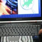 Φρίκη στην Αχαΐα: Συνελήφθη 82χρονος για πορνογραφία ανηλίκων – Είχε και γυμνές φωτογραφίες των εγγονιών του