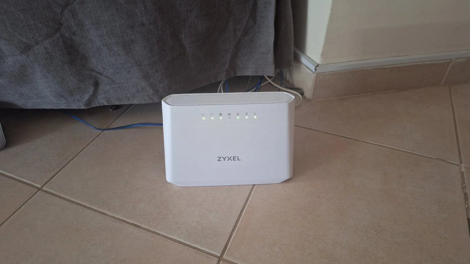 Πώς να ρυθμίσετε το router σας για 50% πιο γρήγορο Wi-Fi στο σπίτι (Οδηγός 2026)