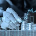 Πρωταθλήτρια στην ακρίβεια των δανείων η Ελλάδα με την ψαλίδα των επιτοκίων να ανοίγει προκλητικά