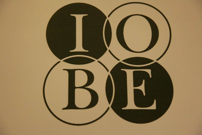 ΙΟΒΕ: Σε τροχιά ανάπτυξης η ελληνική οικονομία με οδηγό τη βιομηχανία