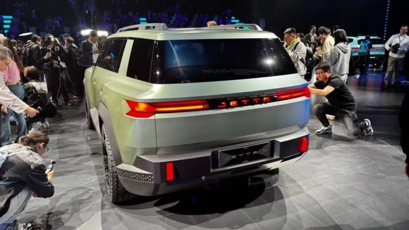 Το Jetta X της Volkswagen αποκαλύπτεται και σηματοδοτεί τη μεγάλη στροφή στα φθηνά ηλεκτρικά SUV