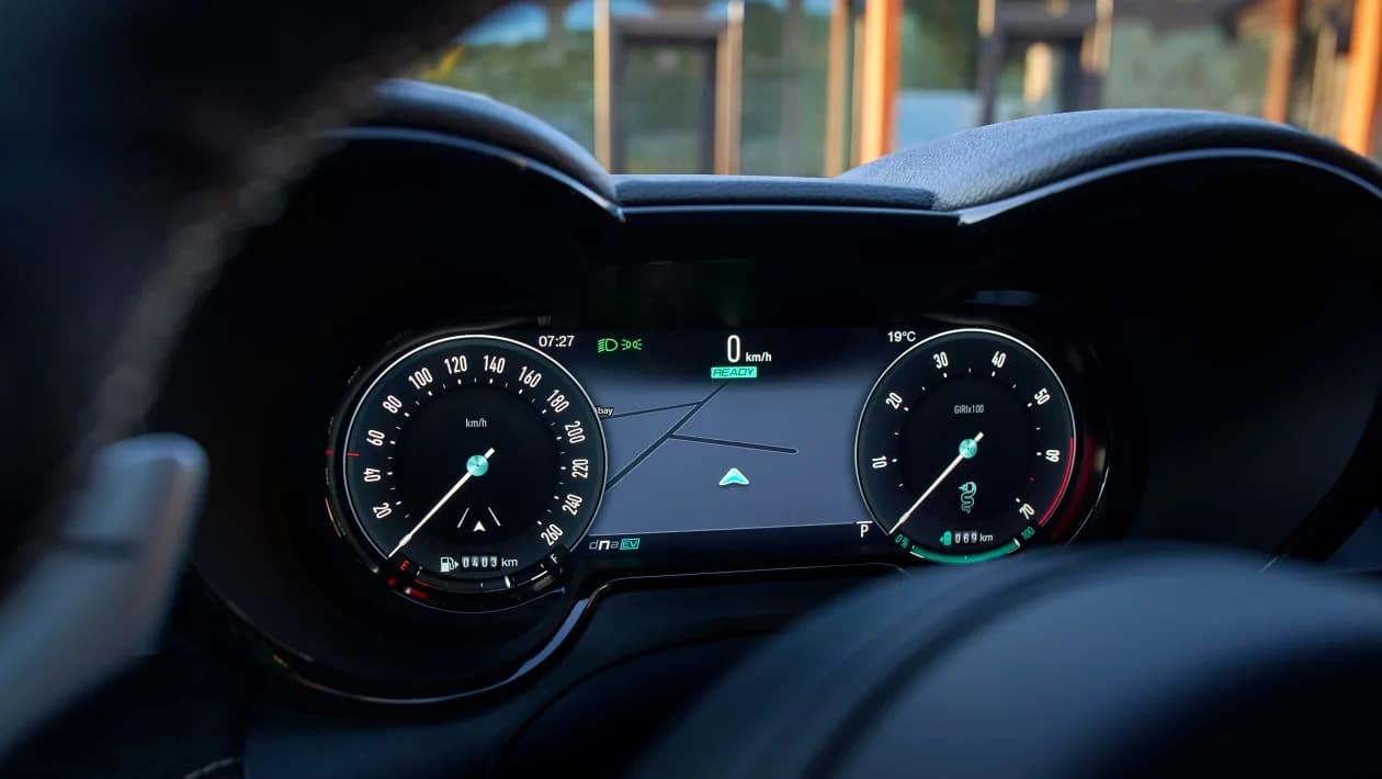 Alfa Romeo Tonale 2026: Πιο φθηνή, πιο επιθετική και πιο premium από ποτέ