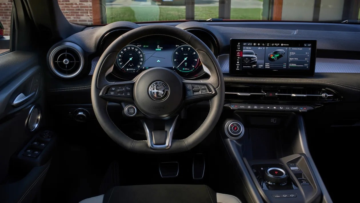 Alfa Romeo Tonale 2026: Πιο φθηνή, πιο επιθετική και πιο premium από ποτέ