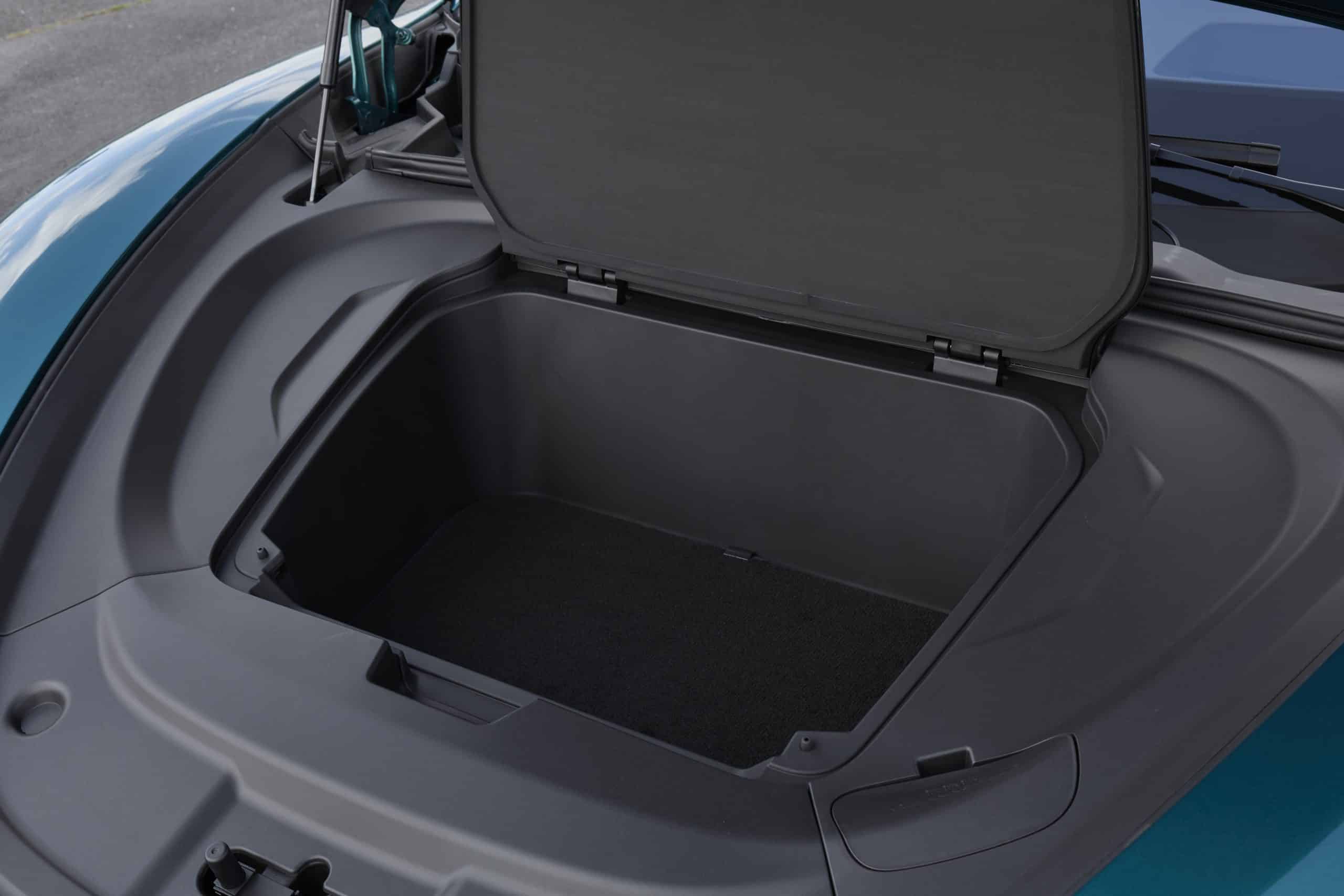 Το shooting brake DENZA Z9GT έρχεται στην Ευρώπ