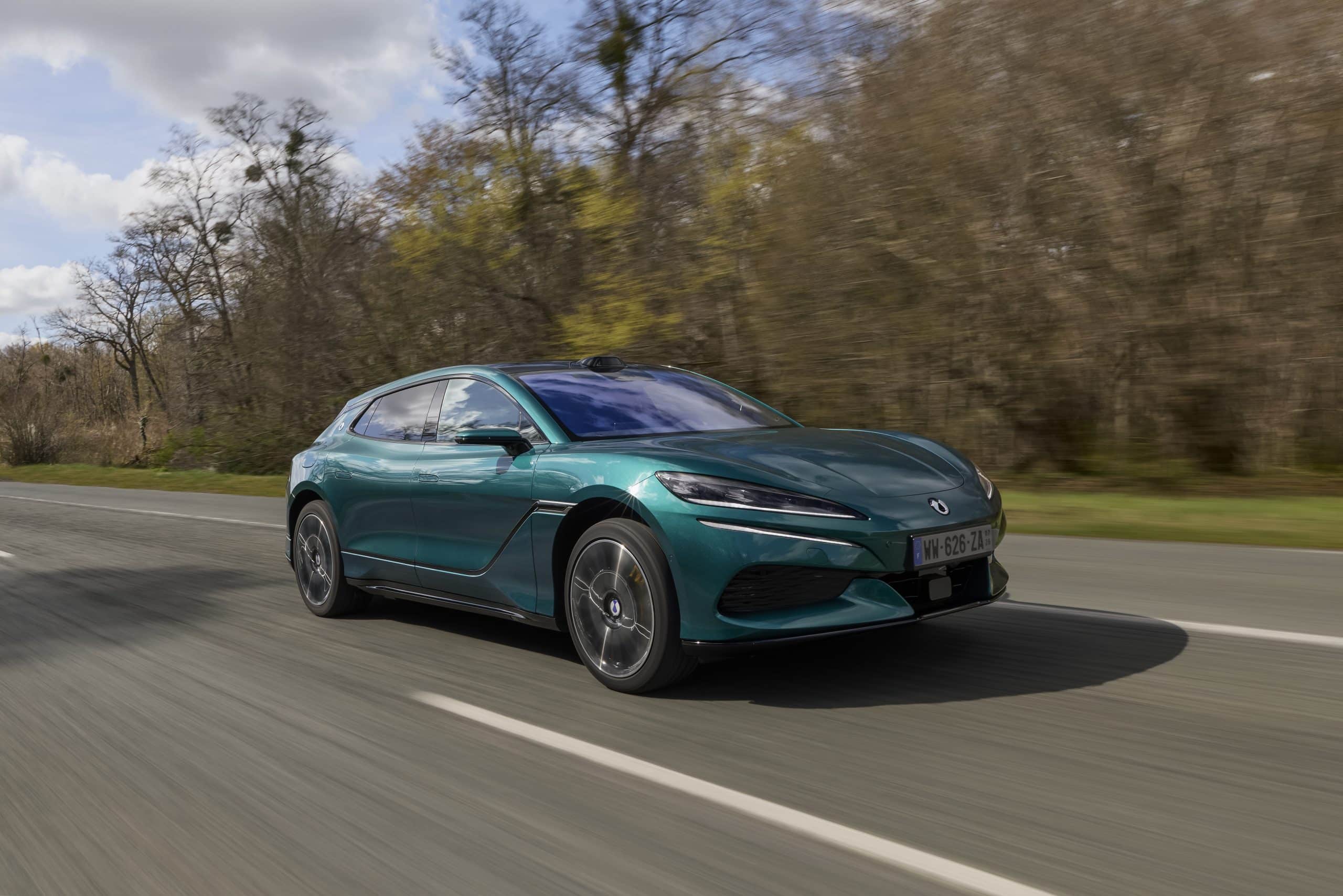 Το shooting brake DENZA Z9GT έρχεται στην Ευρώπ