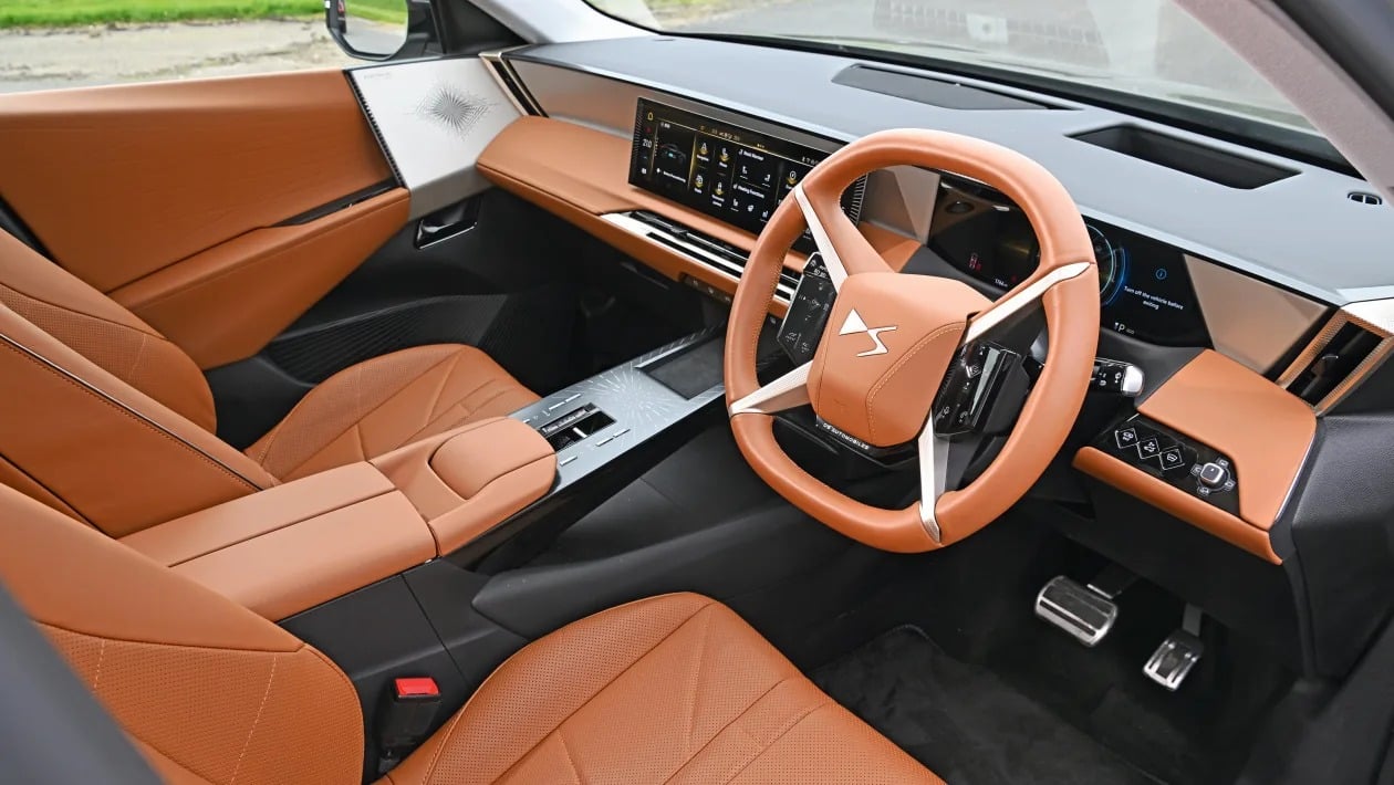 Volvo ES90 vs DS No8: Ηλεκτρικό «ντέρμπι» για premium λιμουζίνες