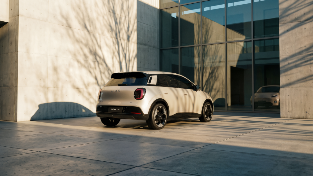 Στην Ελλάδα το νέο GAC Aion UT με τιμή-έκπληξη